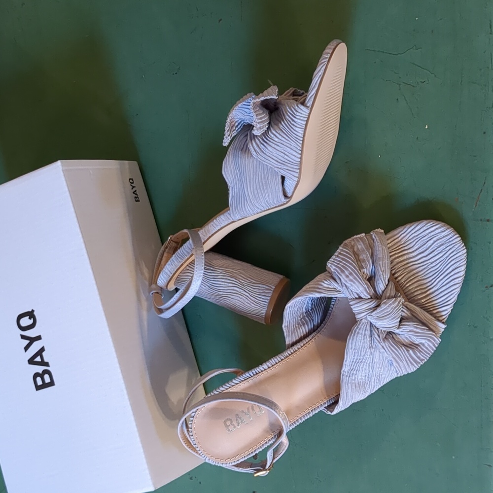 Bow Knot Chunky Heeled Block Sandal Formal 9.5